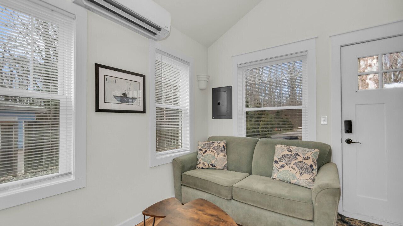 Photo of Livingroom in Paw Paw Lake