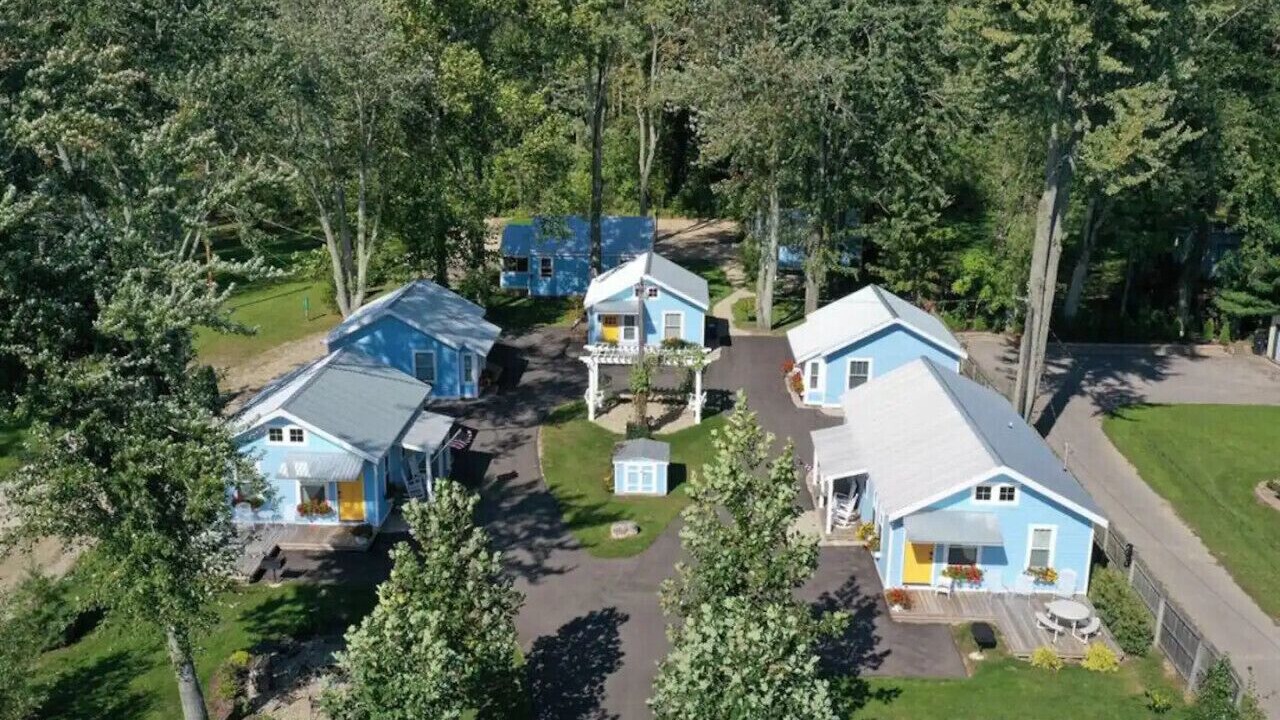Photo of Outdoor in Paw Paw Lake