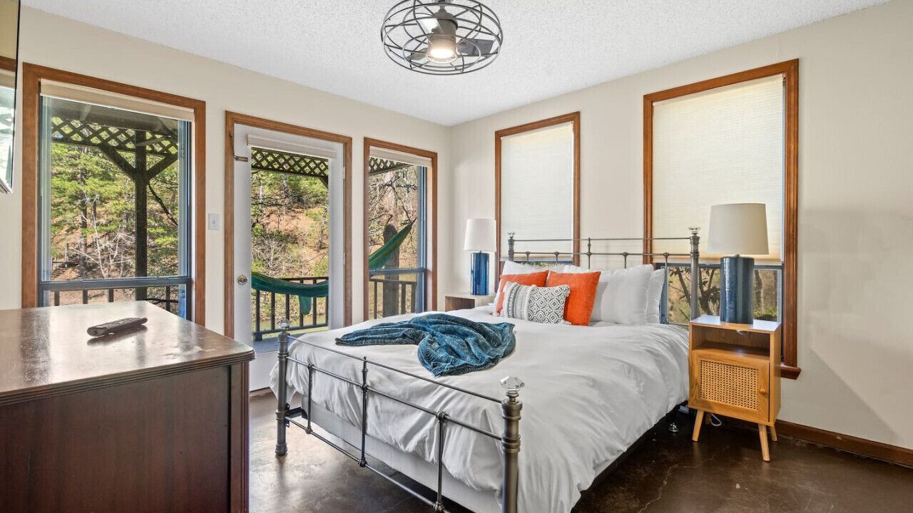 Photo of Bedroom in Jones Mills