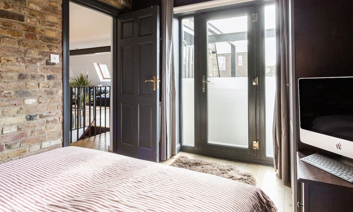 Photo of Bedroom in Clapton