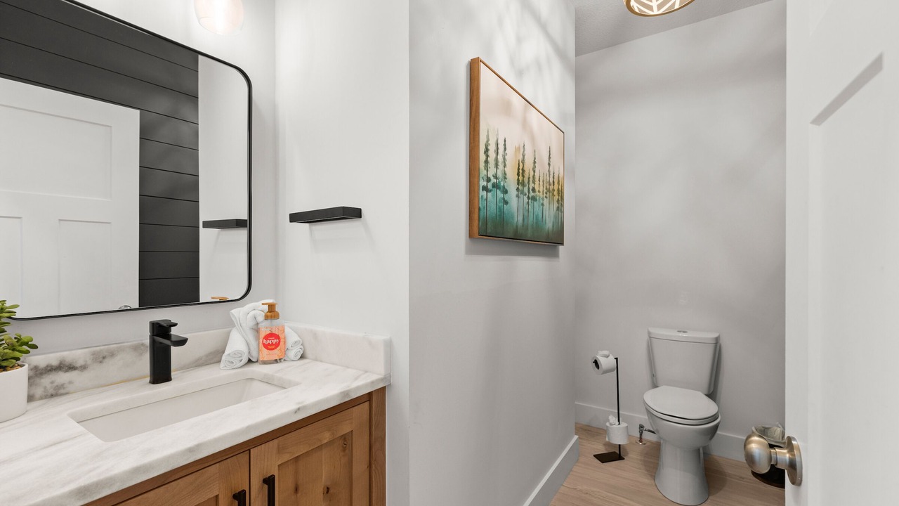 Photo of Bathroom in Dahlonega
