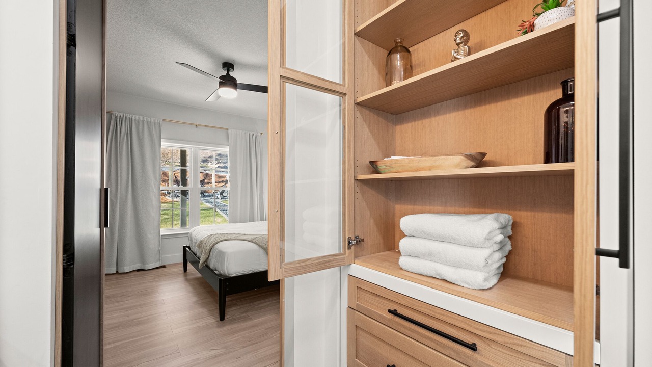Photo of Bedroom in Dahlonega