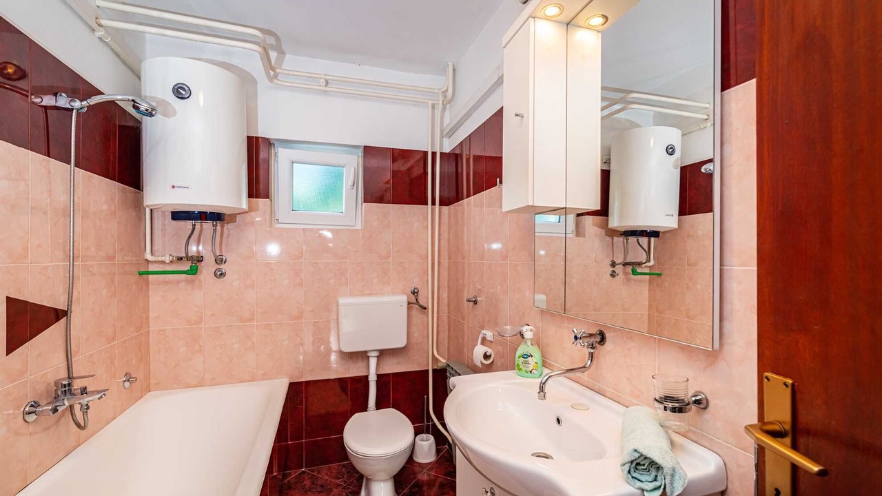 Photo of Bathroom in Suhovare