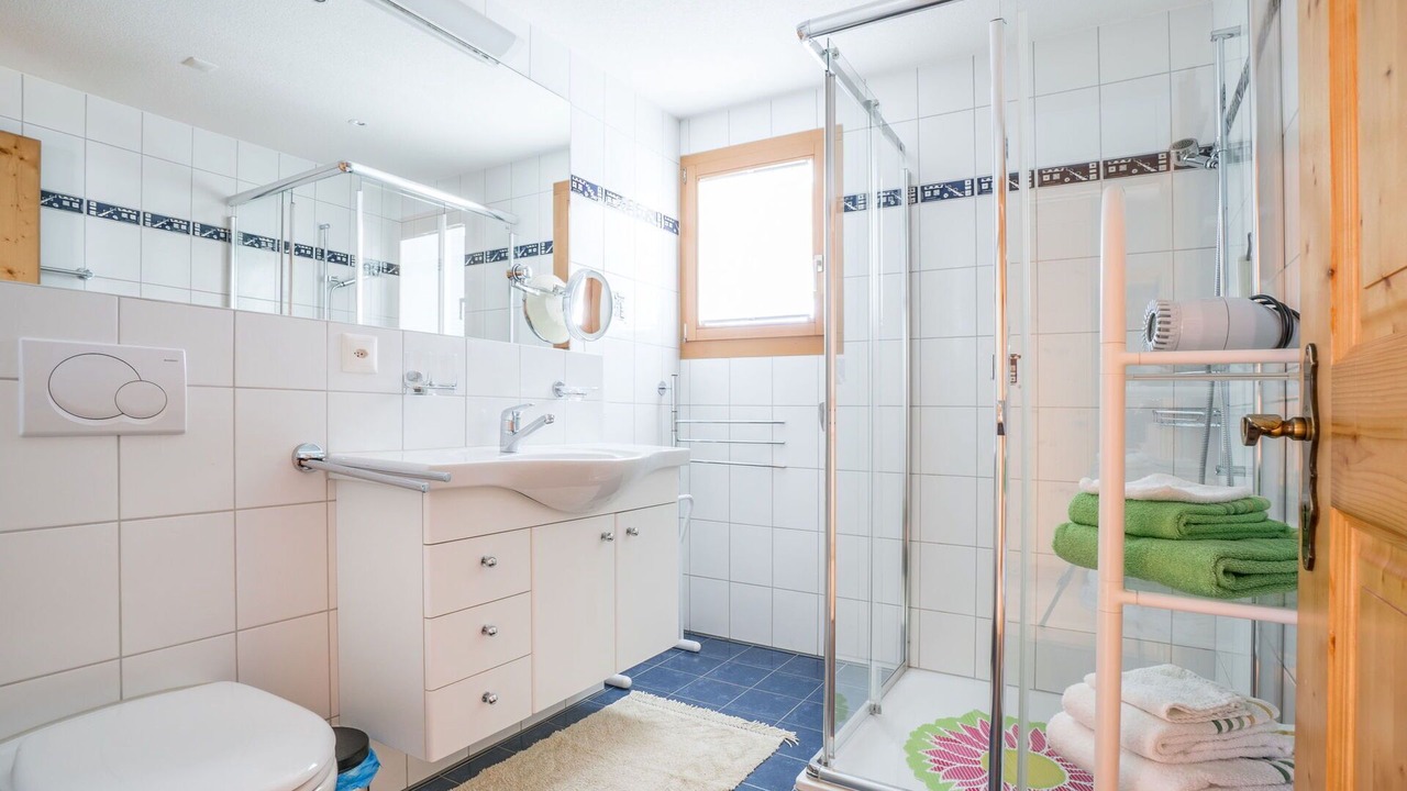 Photo of Bathroom in Riom-Parsonz