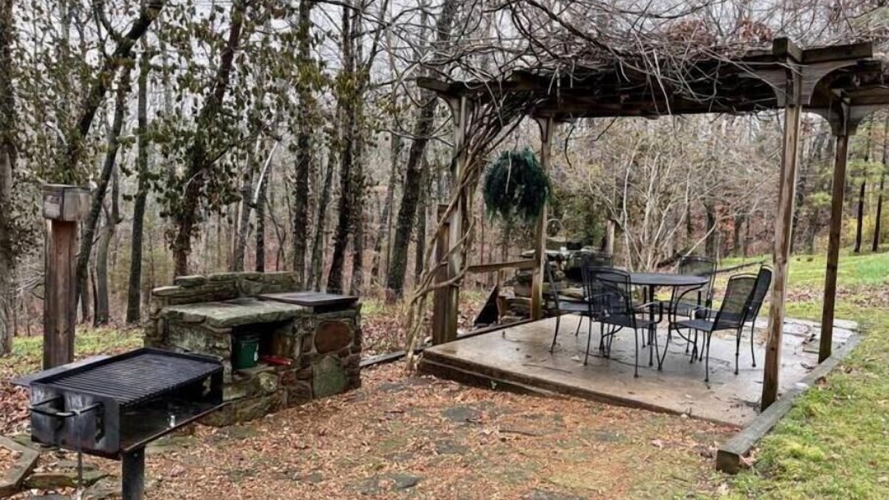 Photo of Outdoor in Marshall