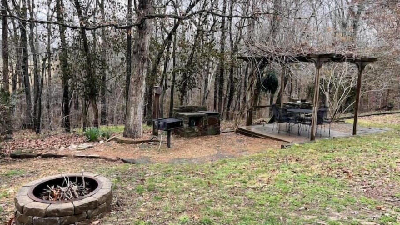 Photo of Outdoor in Marshall