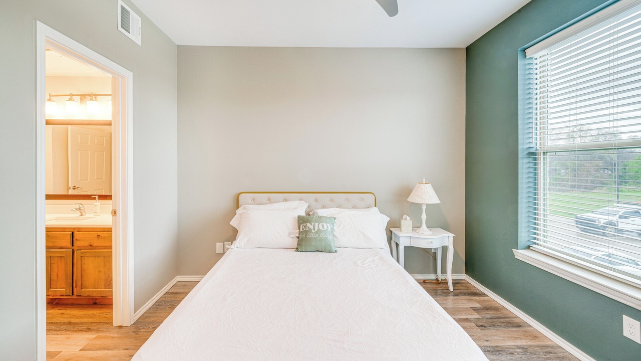 Photo of Bedroom in Bonham