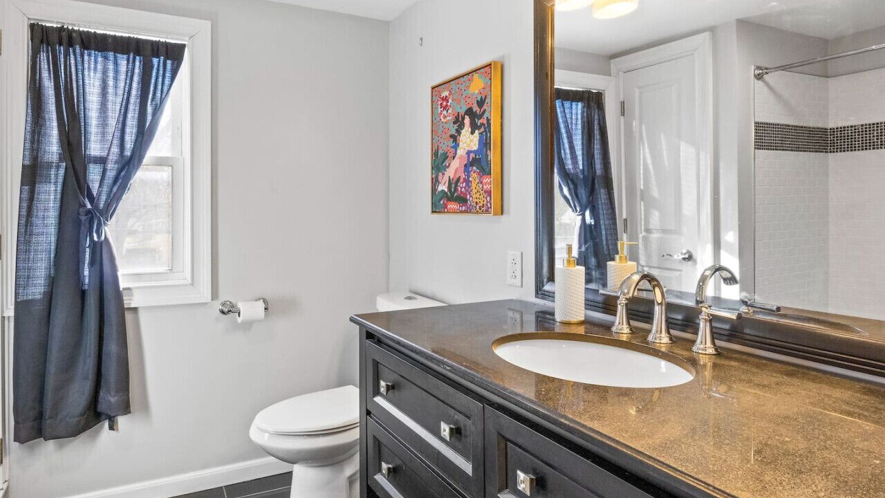 Photo of Bathroom in Chili Center