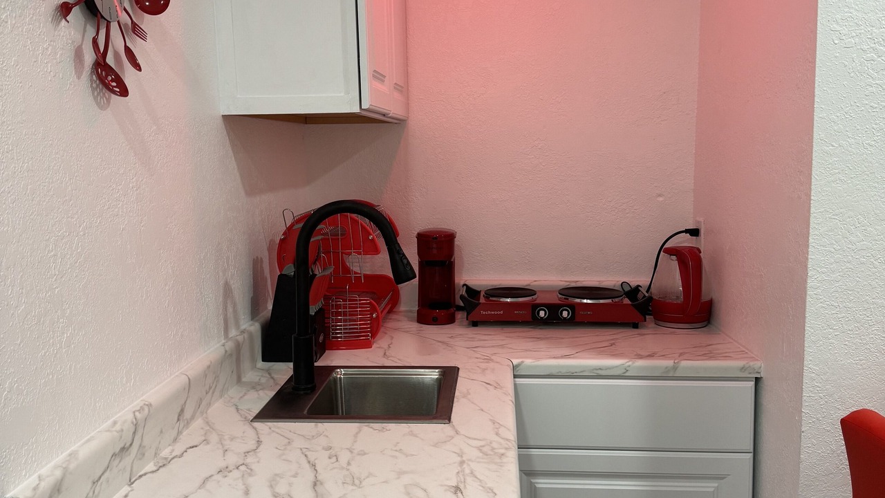 Photo of Kitchen in Lauderdale Lakes