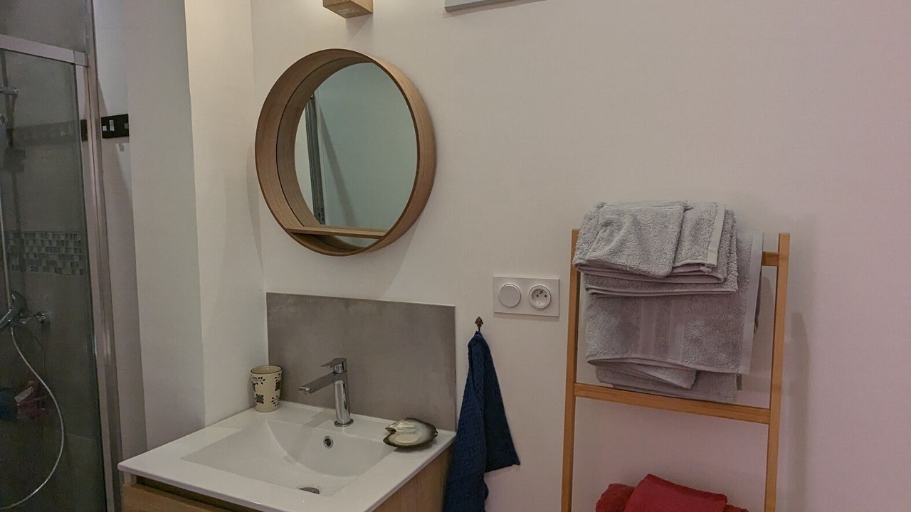 Photo of Bathroom in Saint-Hippolyte-du-Fort