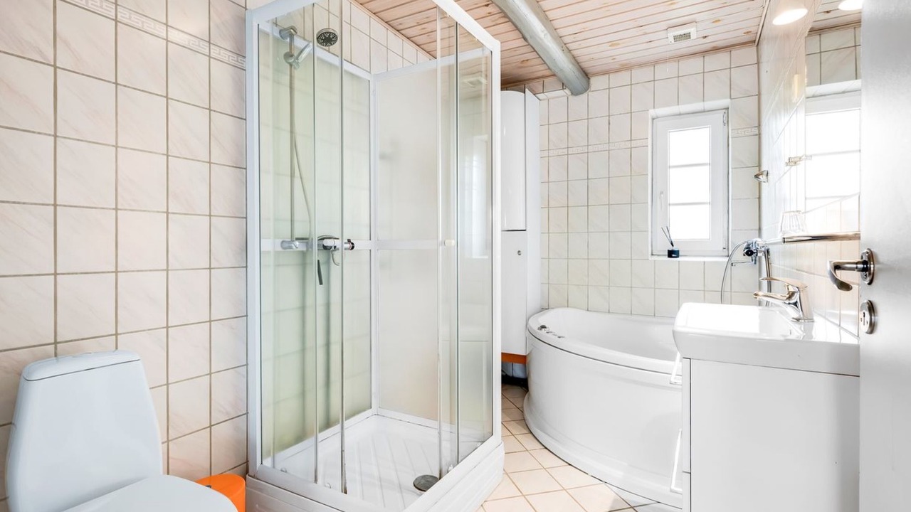Photo of Bathroom in Nørre Lyngvig