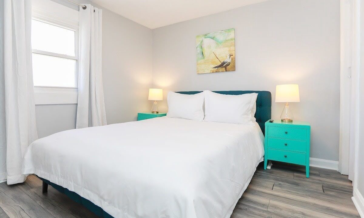 Photo of Bedroom in Willoughby Spit