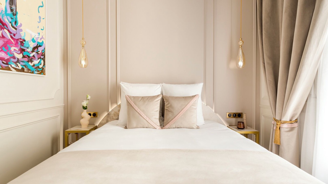 Photo of Bedroom in Chaillot