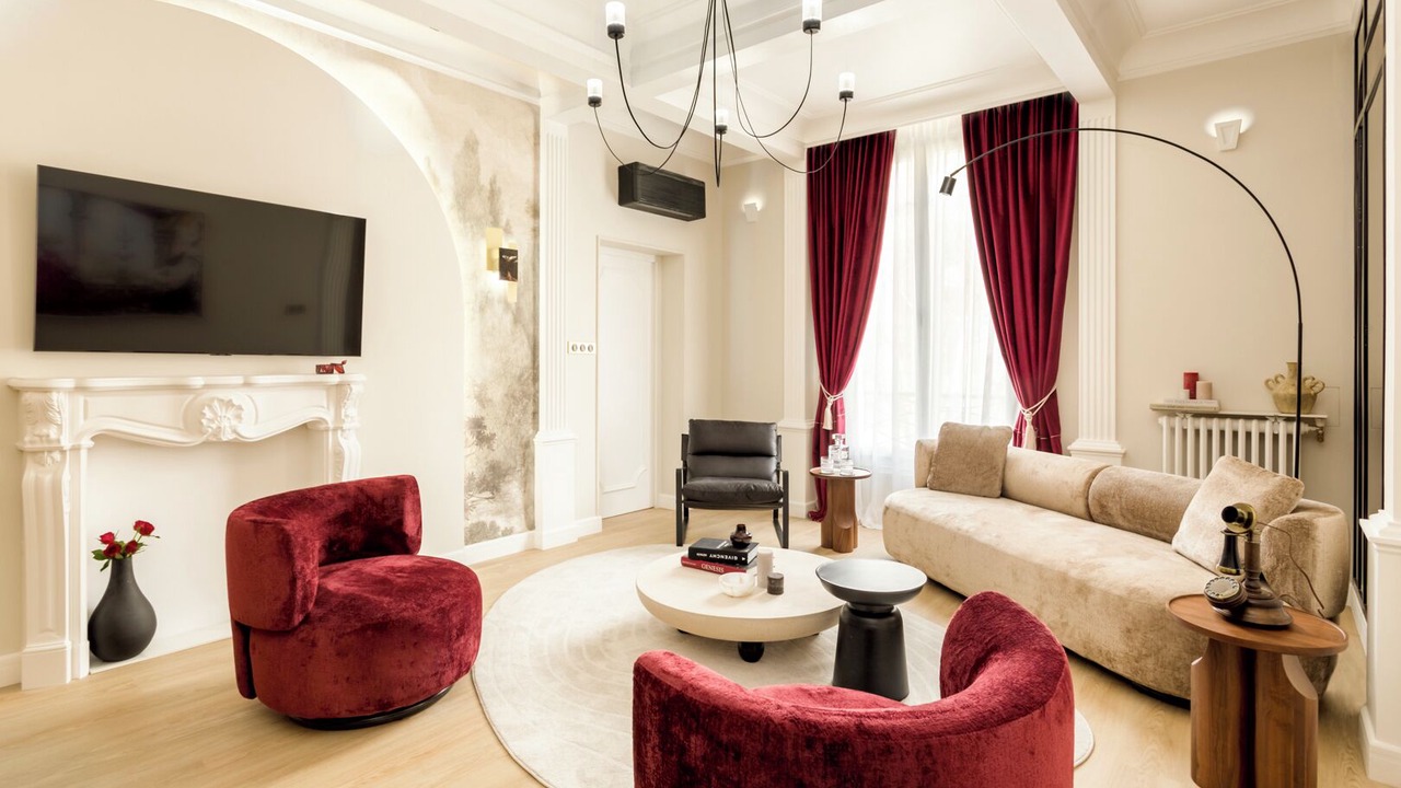 Photo of Livingroom in Chaillot