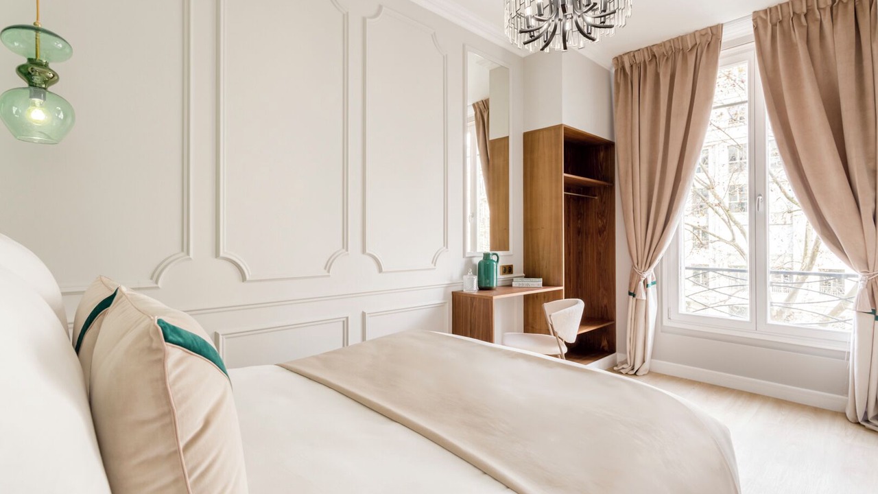Photo of Bedroom in Chaillot