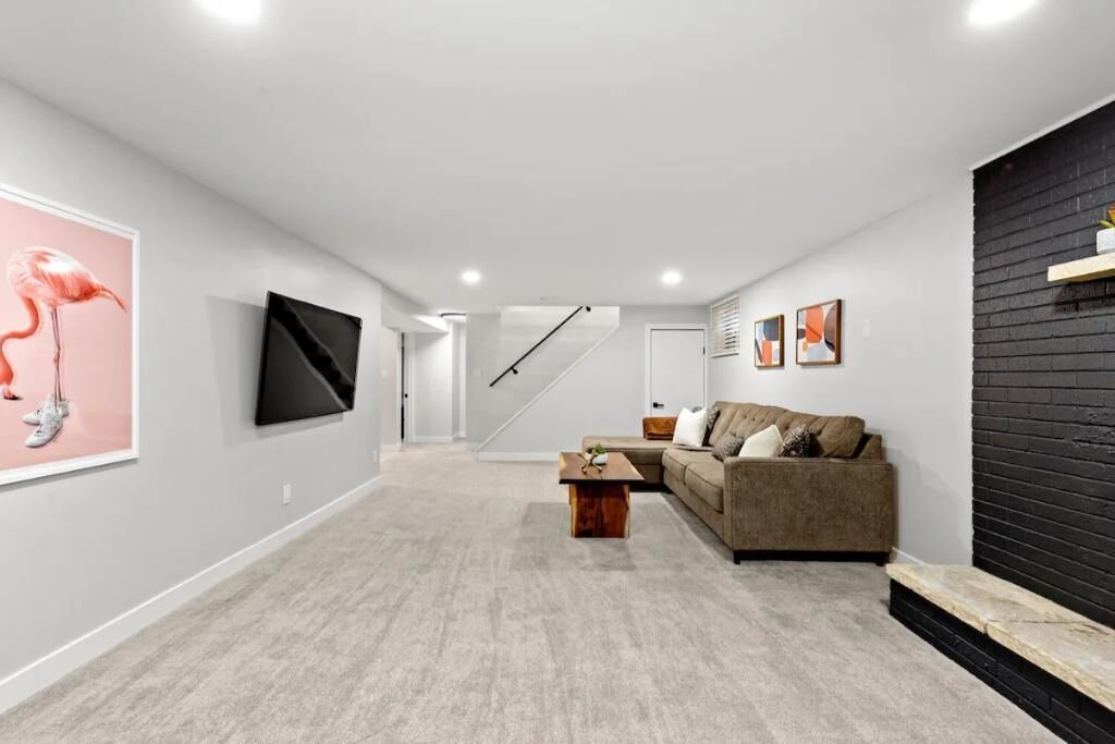 Photo of Livingroom in Parker