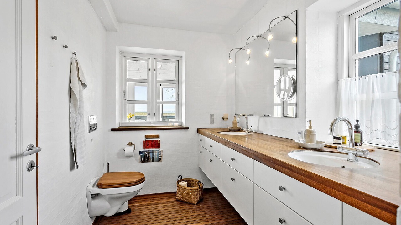 Photo of Bathroom in Faaborg