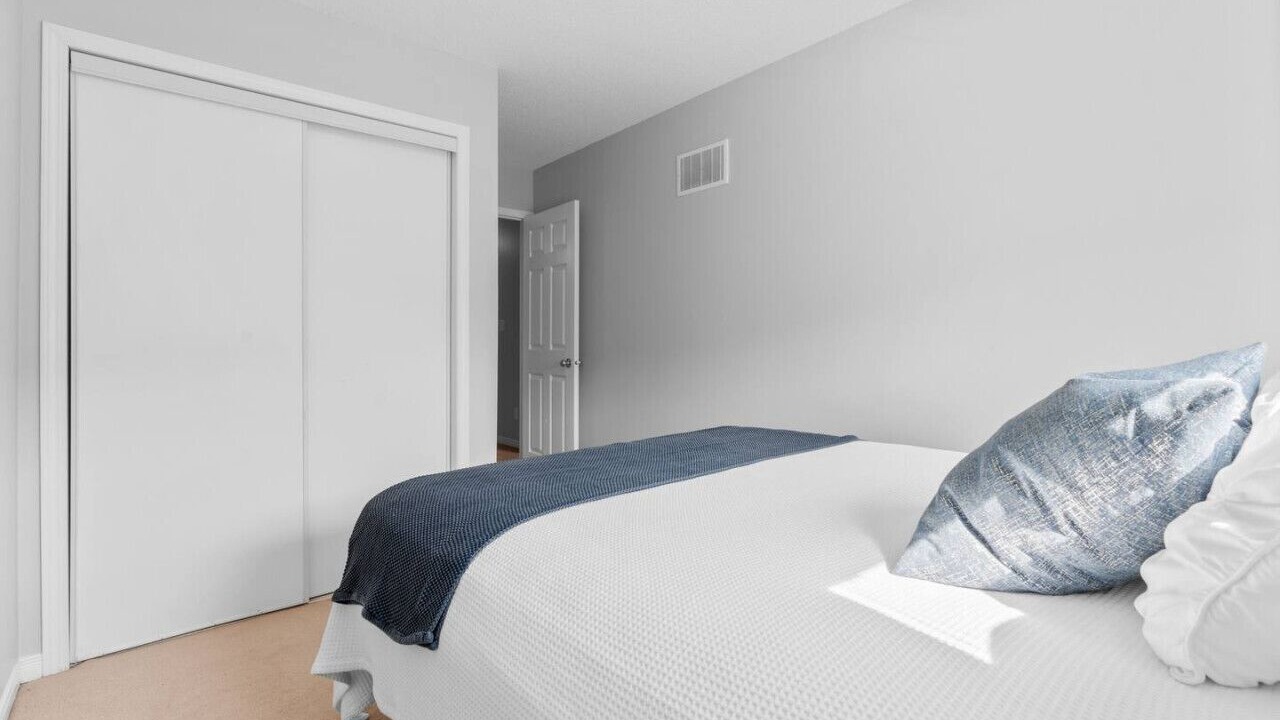 Photo of Bedroom in Ajax