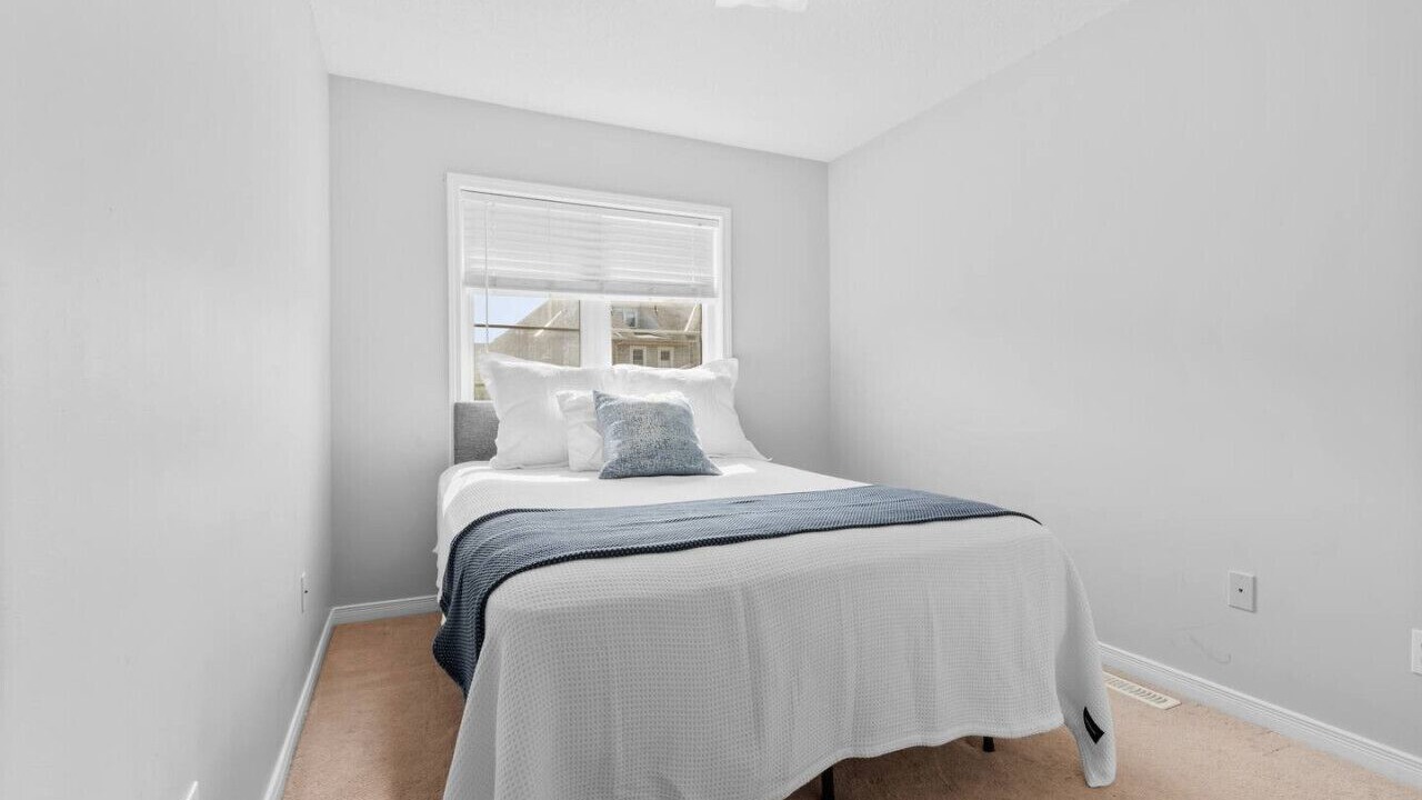 Photo of Bedroom in Ajax