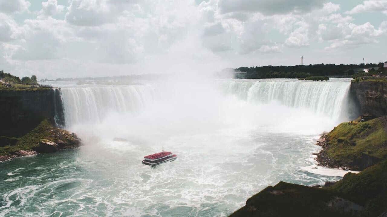 Photo of Others in Niagara Falls