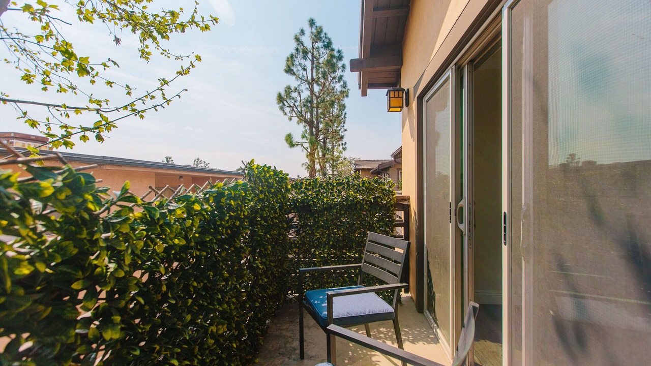Photo of Patio Balcony in Lamanda Park