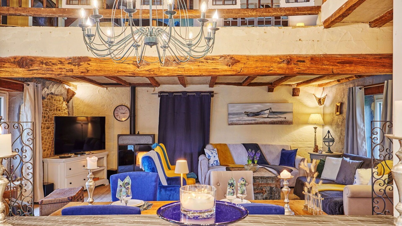 Photo of Bedroom in Surville