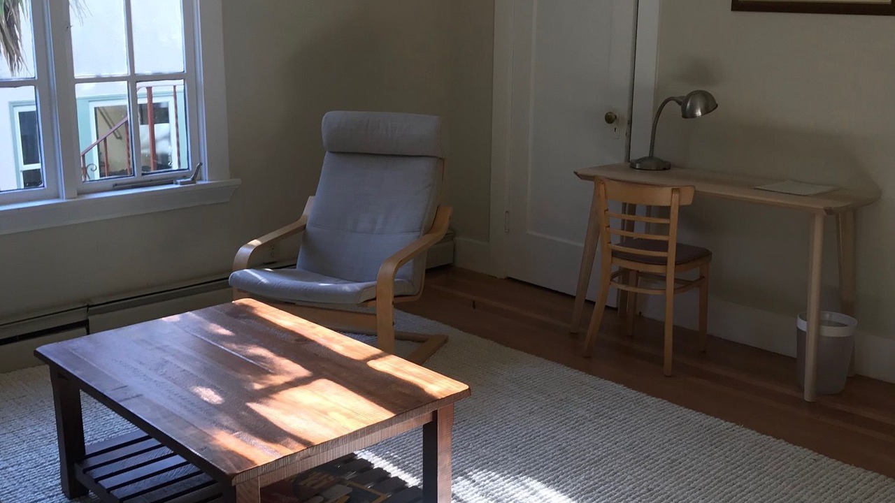 Photo of Livingroom in Berkeley Hills