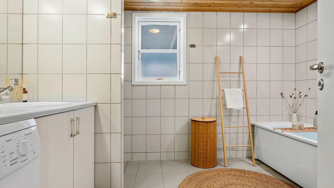 Photo of Bathroom in Strandby