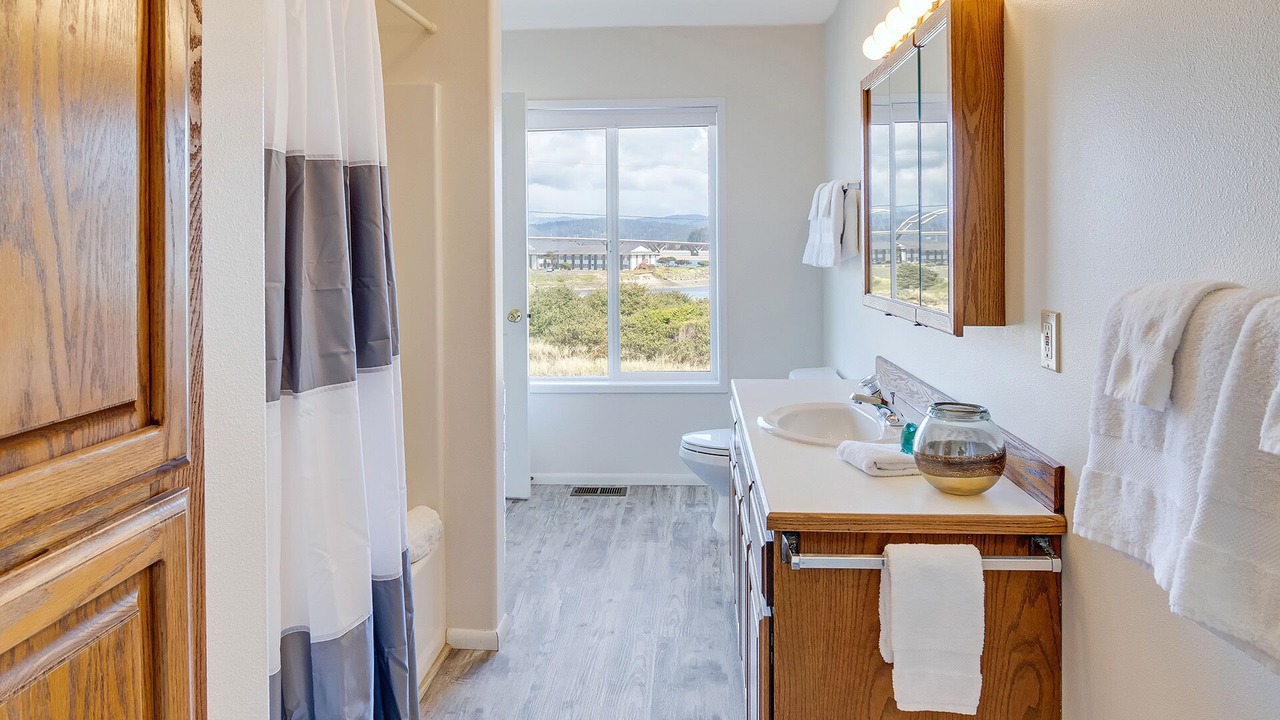 Photo of Bathroom in Bayshore