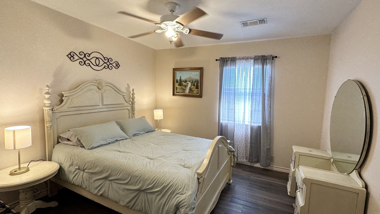Photo of Bedroom in Sayre