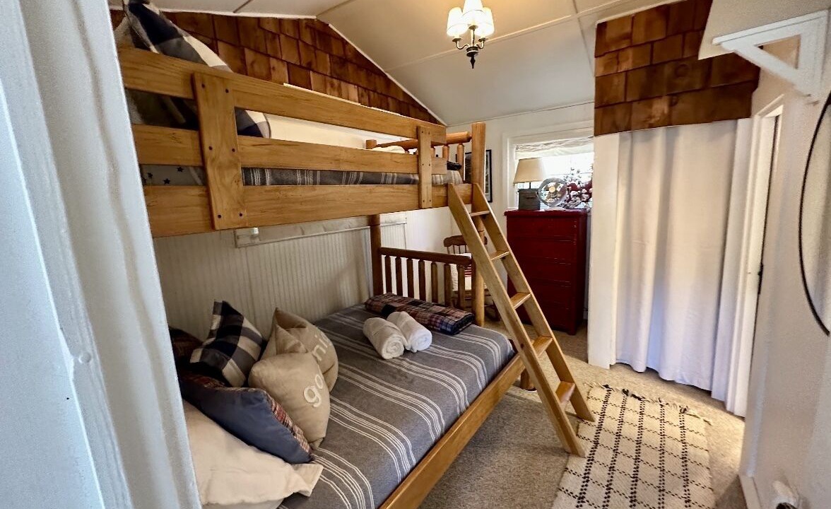 Photo of Bedroom in Clayton