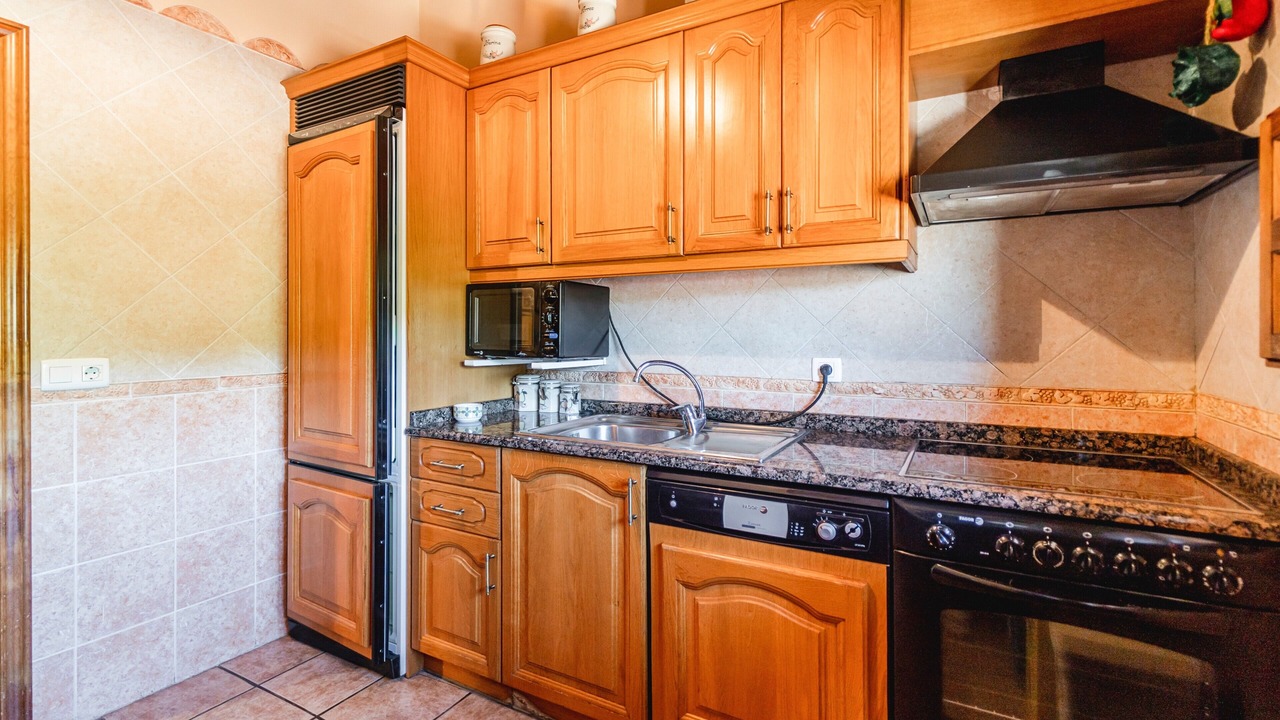 Photo of Kitchen in Valle de Valdelaguna