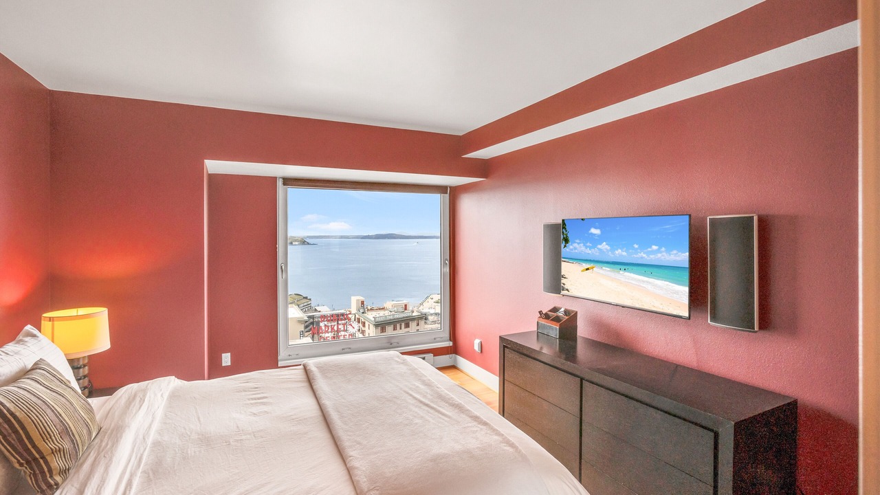 Photo of Bedroom in Downtown Seattle
