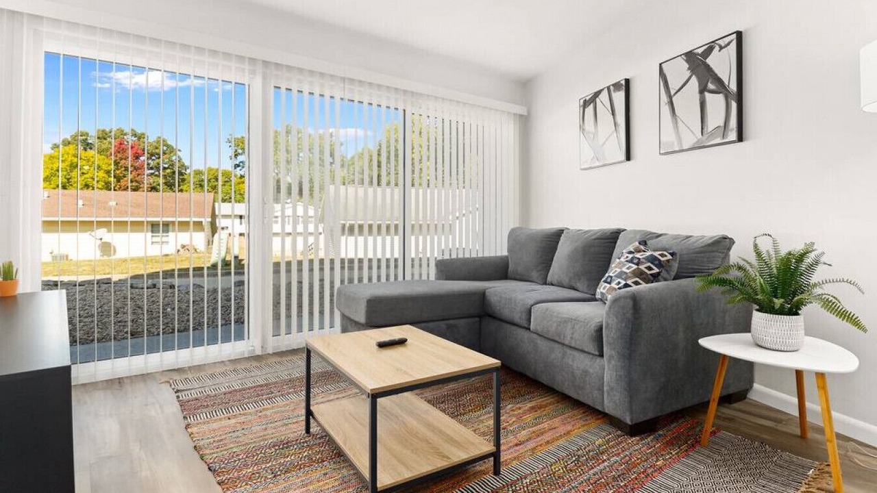 Photo of Livingroom in Orange Prairie