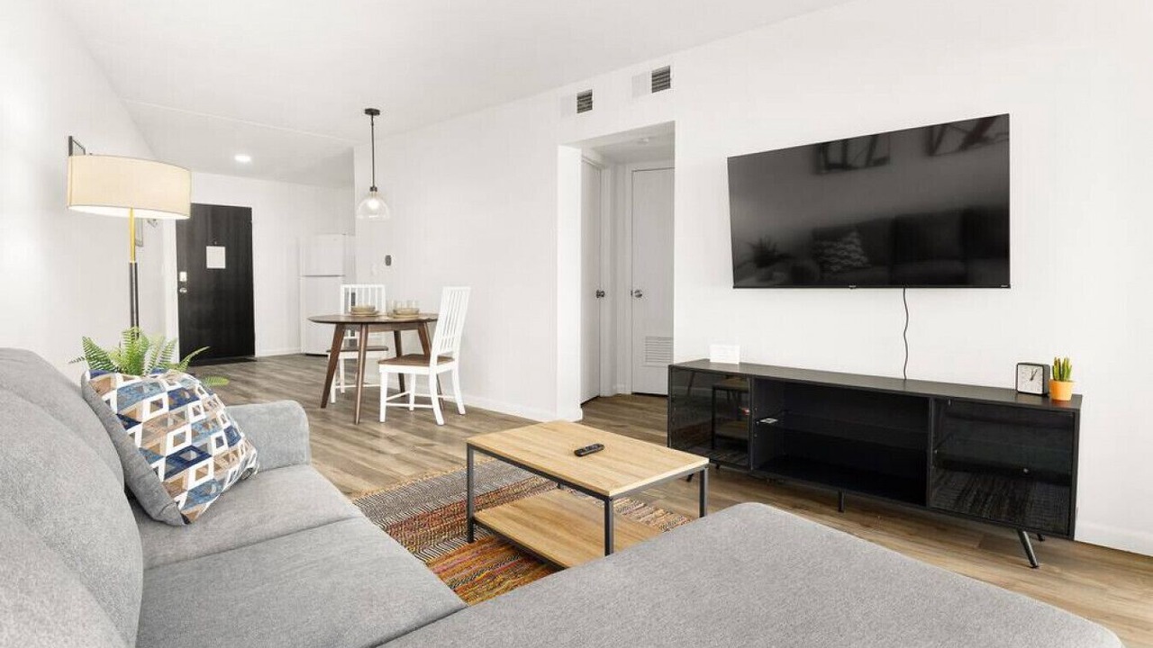 Photo of Livingroom in Orange Prairie