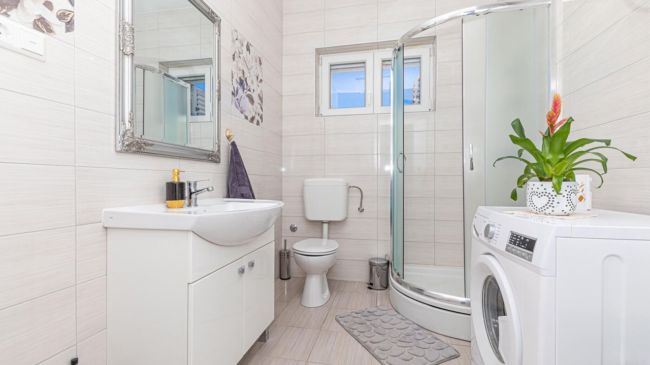 Photo of Bathroom in Kastel Novi