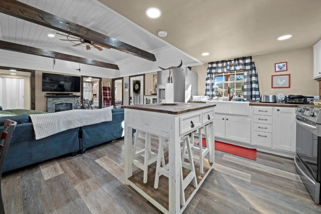 Photo of Kitchen in Edom