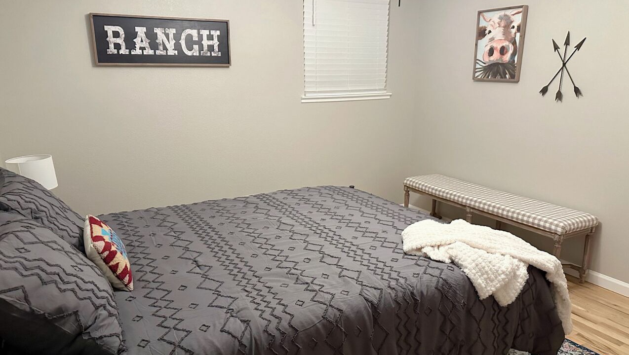 Photo of Bedroom in Oakdale