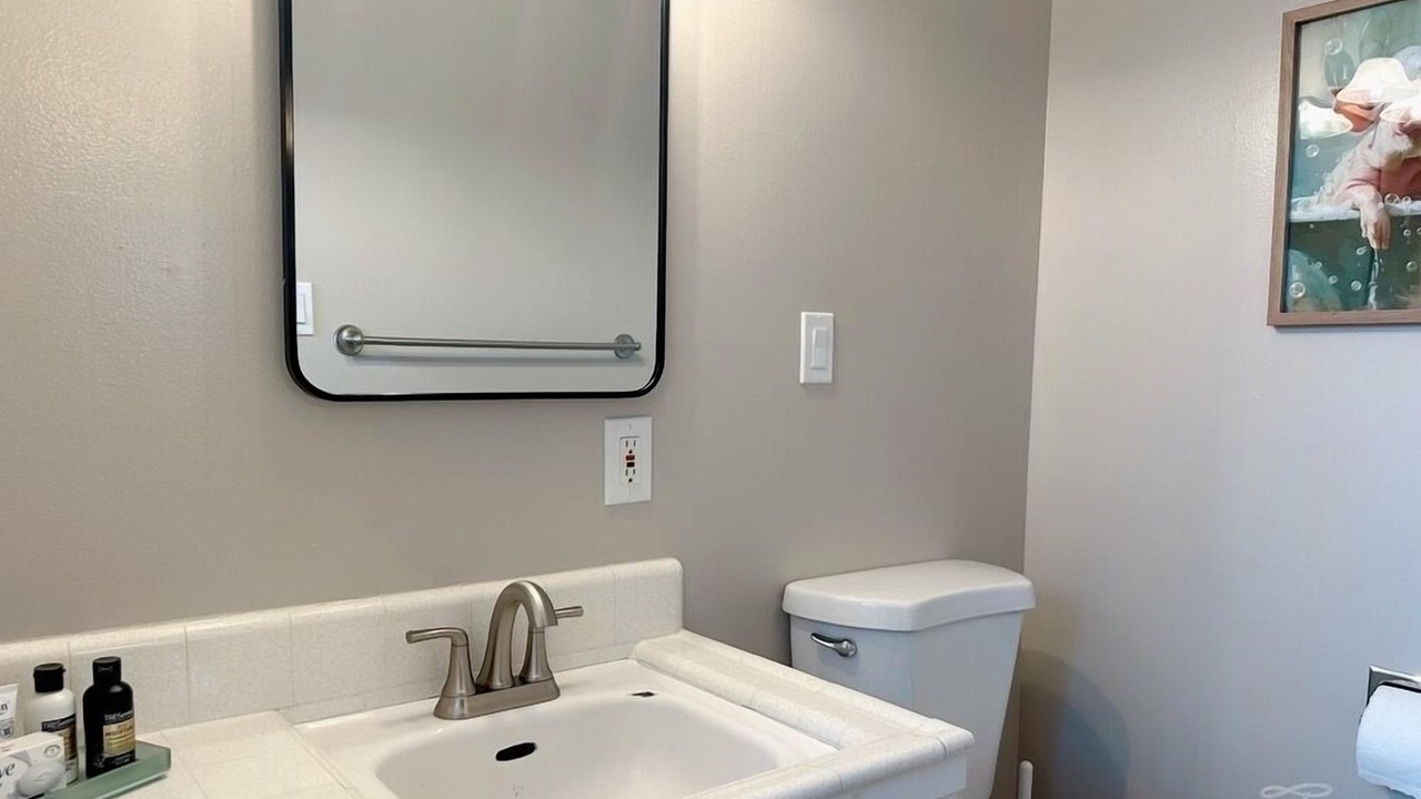 Photo of Bathroom in Oakdale