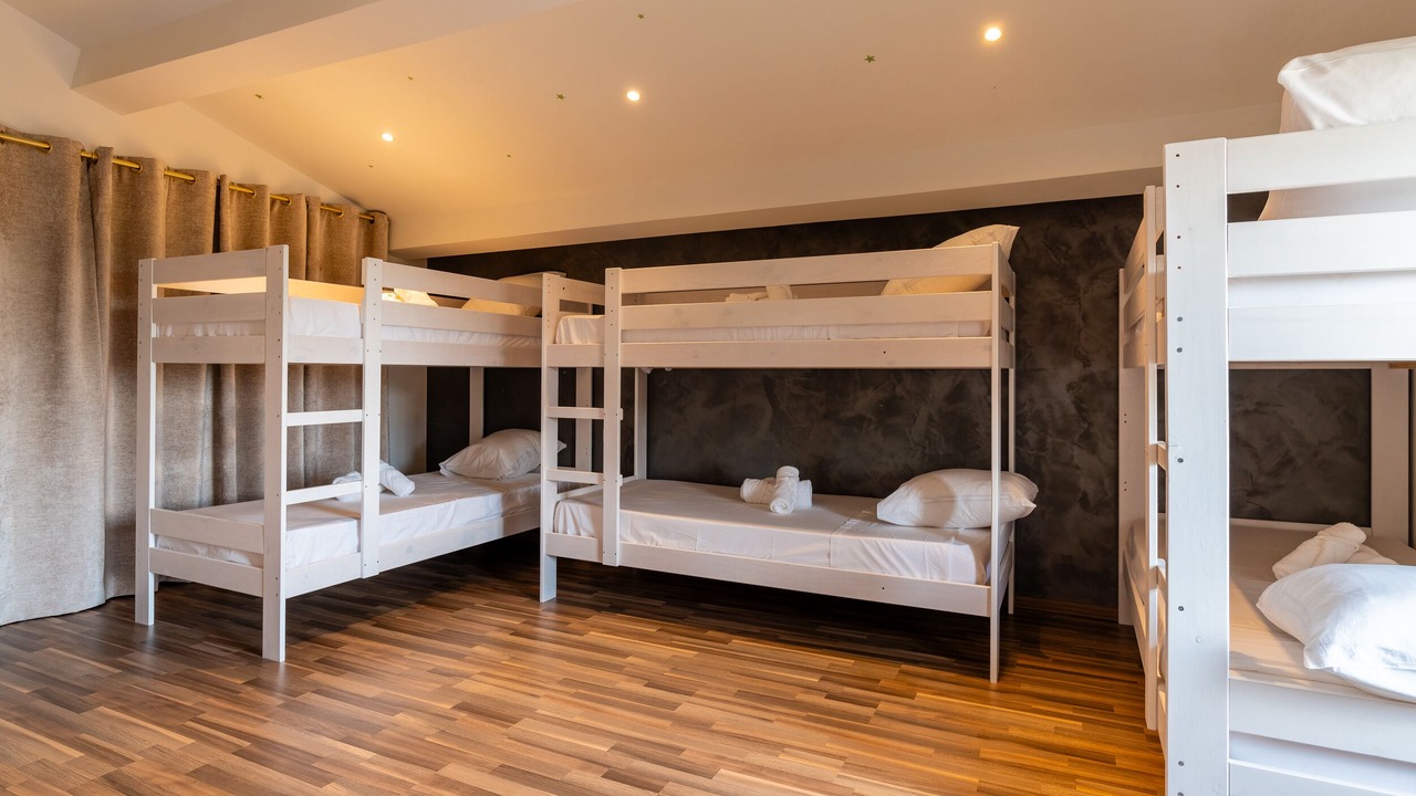 Photo of Bedroom in Camelas