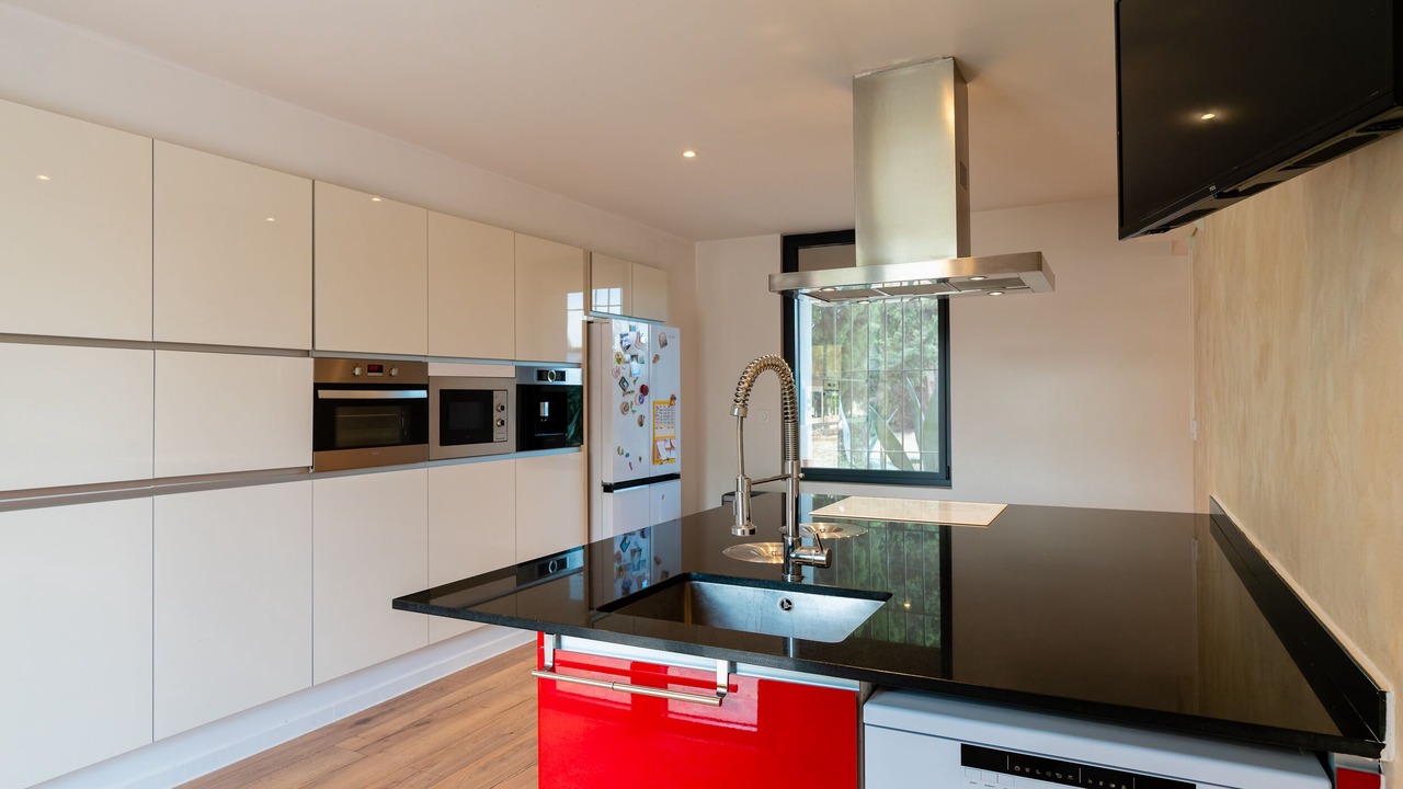 Photo of Kitchen in Camelas