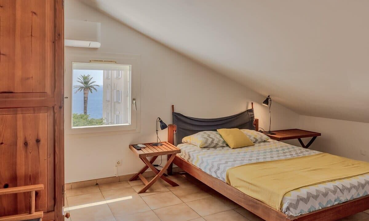 Photo of Bedroom in Ville-di-Pietrabugno