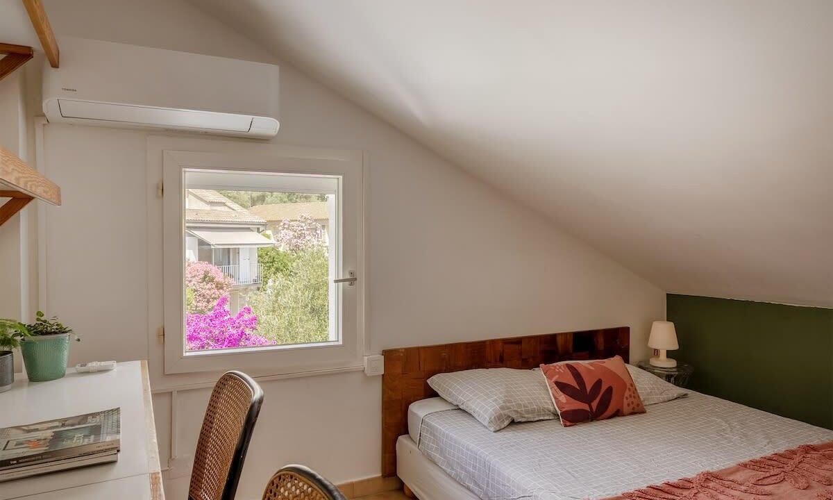 Photo of Bedroom in Ville-di-Pietrabugno