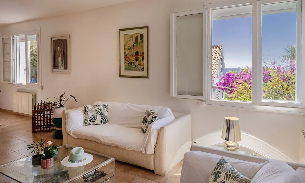 Photo of Livingroom in Ville-di-Pietrabugno