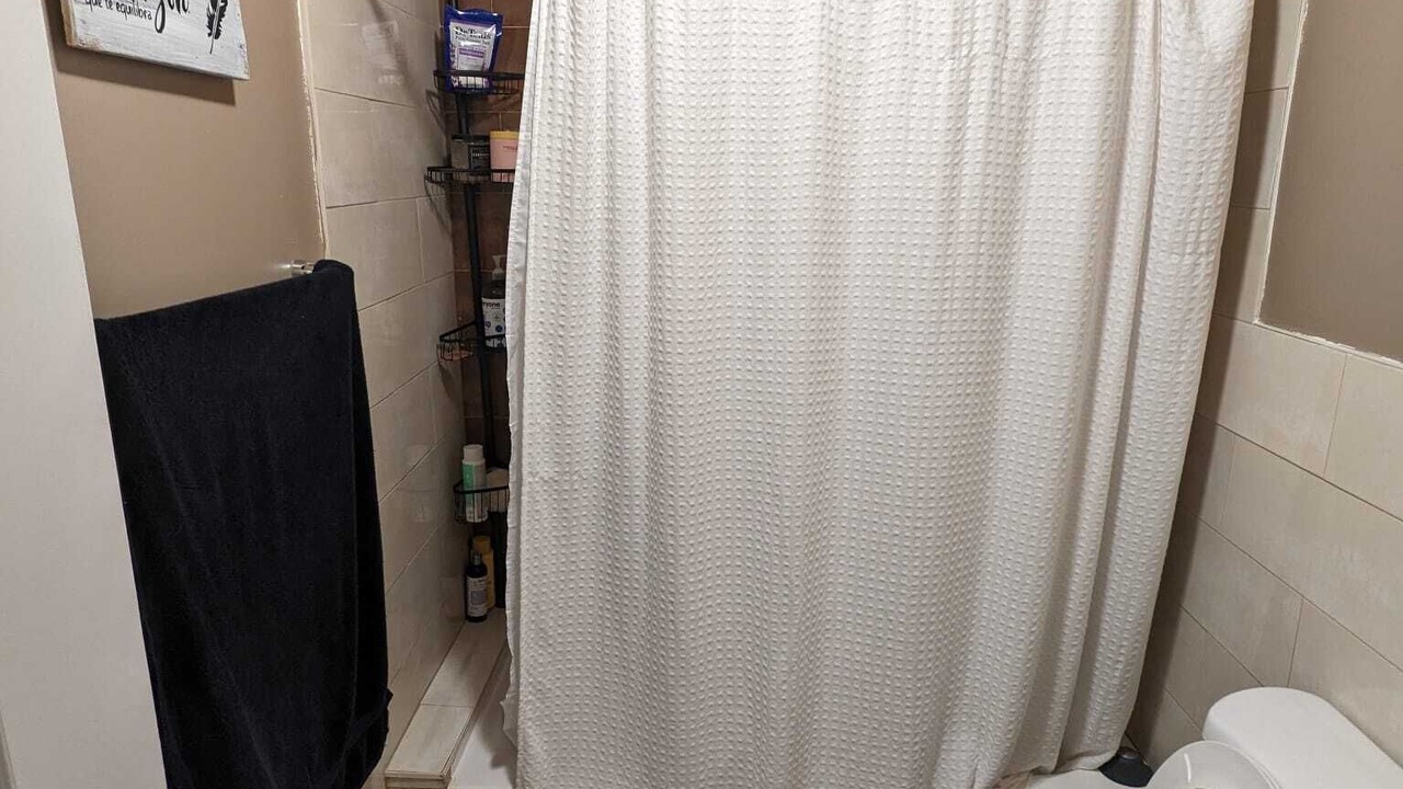 Photo of Bathroom in Pelham Gardens