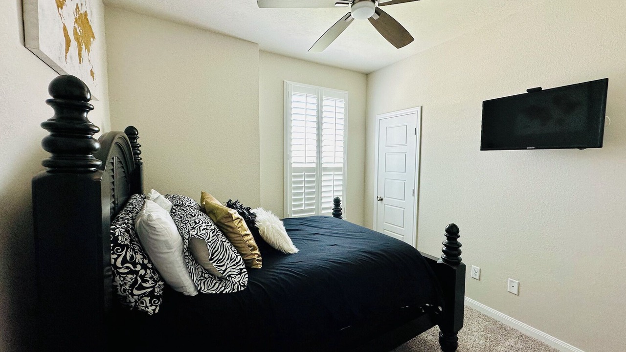 Photo of Bedroom in Bryan