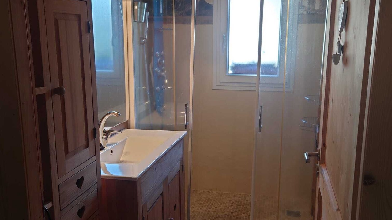 Photo of Bathroom in Cescau