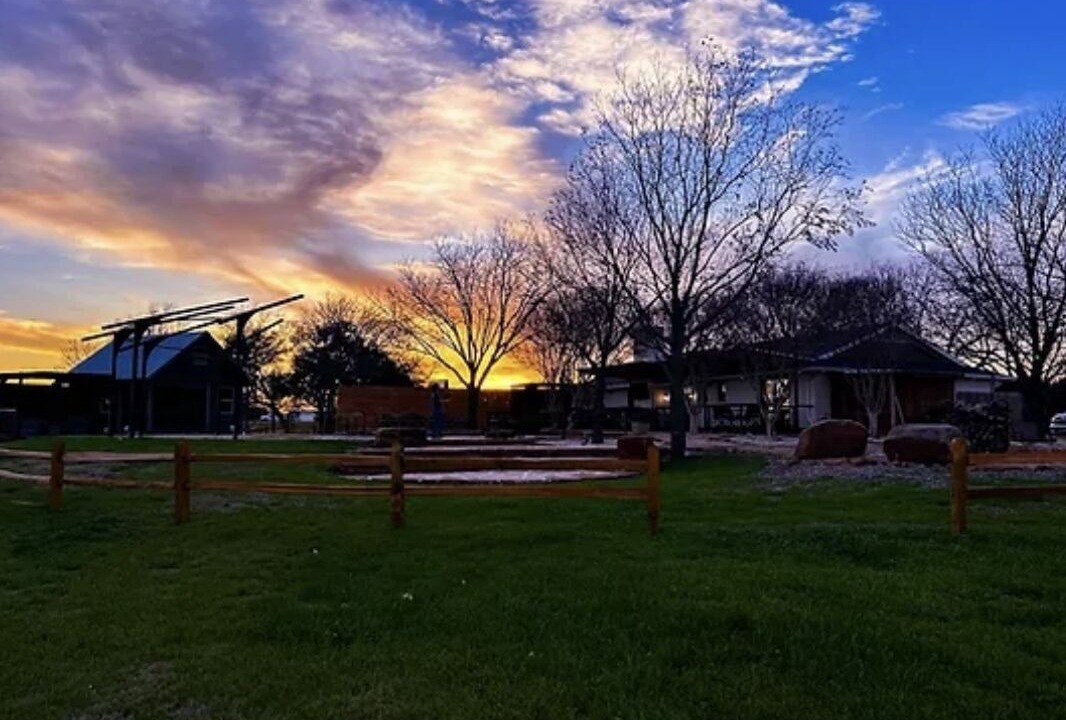 Photo of Outdoor in Woodway