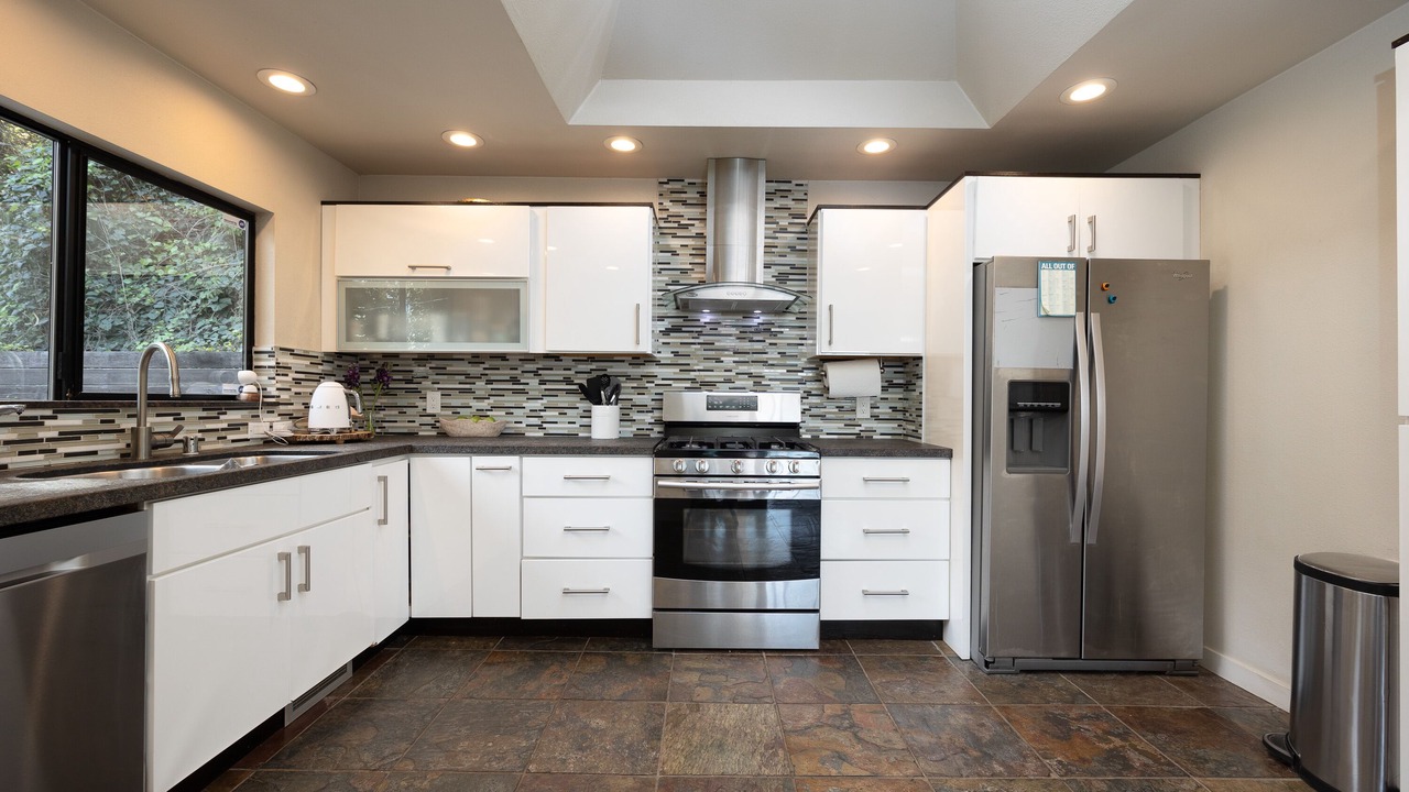Photo of Kitchen in Pedro Point