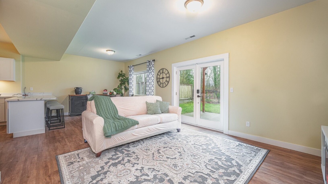 Photo of Livingroom in Mountlake Terrace